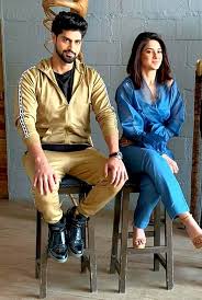 Tanuj Virwani With Jennifer Winget Jennifer Winget Fashion Style