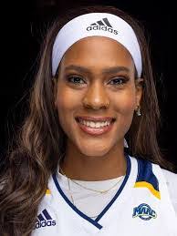 Mary Baskerville's Instagram, Twitter & Facebook