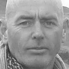 Ex-cop was shot dead from point blank range 'after tripping over while  trying to escape gunman'