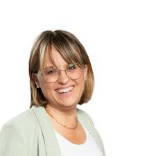 ℍ𝕒𝕡𝕡𝕪 ℕ𝕖𝕨 𝕐𝕖𝕒𝕣 𝕒𝕟𝕕 𝔼𝕩𝕔𝕚𝕥𝕚𝕟𝕘 ℕ𝕖𝕨𝕤! As we begin 2025,  I'm happy to share some news that marks an exciting new chapter in my  personal and professional journey. I have stepped… |