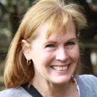 Laura Florek's Instagram, Twitter & Facebook