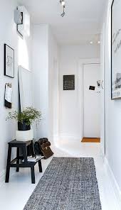 Dana Hocker Von Skagerak Die Trittleiter Im Flur Wenn Der Tritt So Hubsch Ist Gerne Https Www Ikarus De Marken Small Hallways Minimalist Living Room Home