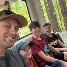 Vickie Moses (@vickie.moses.1) • Facebook