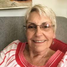 Jean Weeden's Instagram, Twitter & Facebook