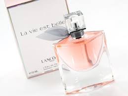 Lancome La Vie Est Belle Florale Eau De Toilette Julia Roberts For Lancome La Vie Est Belle New Fragrance Perfume Lancome Perfume Fragrance