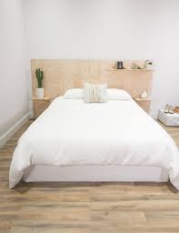 Minimalist design is all about keeping it simple, but that doesn't mean your design can't still be modern and unique! Diy Minimalist Plywood Shelf Headboard Headboard With Shelves Bedroom Design Headboards For Beds