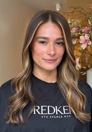 Exactly what I want 🧋🍯 the best @stephanie.joluna #caramelblonde  #hairdresser #haircut #faceframe #caramel #warmblondehair