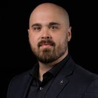 Steve Tavernier's Instagram, Twitter & Facebook