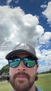 Cale Roberts (@caleroberts1)