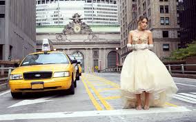 Последние твиты от abiti da sposa (@abiti_da_sposa). Gli Abiti Da Sposa Italiani Sbarcano A New York Per Bridal Week 2014 Sfilate