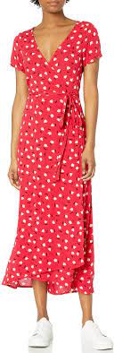 With vibrant colors and pretty prints, find a beach dress for your next getaway. Cute Summer Dresses For Women That Travel