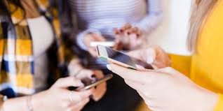 The imessage messaging app on ios supports users to create chat groups to discuss with friends. How To Name A Group Chat On An Iphone To Find It Easily