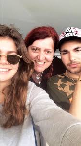 Σε ηλικία 14 ετών ο δημήτρης ρίζος είχε υπογράψει το πρώτο του ρεπορτάζ στην εφημερίδα «πρωινός τύπος. Dhmhtrhs Rizos Ena 19xrono Paidi Zhta Thn Boh8eia Mas Gia Na Sta8ei Or8io Kai Pali Alh8ines Gynaikes