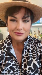 Hello Everyone, Hope to meet a bunch good people and some bad golfers like  me 🤣 🤣 🤣 Hatter 🎩