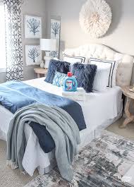 11 Cozy Guest Bedroom Ideas For The Hostess Guest Bedroom Decor Guest Bedrooms Guest Bedroom