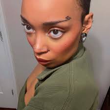 me when i'm in my idgaf outfit, and then see someone i know