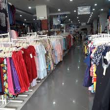Data di bawah berasal dari majalah president bulan desember 2005 yang dikutip di situs ini. Ria Busana Clothing Store