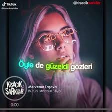 Oyle De Guzeldi Gozlerii Video 2021 Sarkilar Muzik Alintilari Muzik
