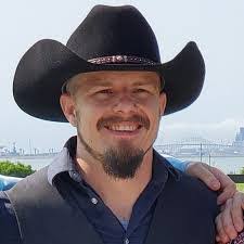 Apollo Suggs's Instagram, Twitter & Facebook