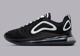 In addition to this, its textile upper is outfitted with mesh pods instead of. Nike Air Max 720 Black White Cj0585 003 Sneakernews Com