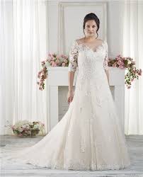 Here are some tips and guidelines to get you however, i can recommend certain characteristics of a wedding dress that flatters a big bust. Best Wedding Dress For Large Bust And Stomach Off 68 Medpharmres Com