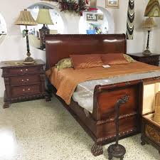 Why your nightstands should match. Beautiful Antique Carved Mahogany King Sleigh Bed With Matching Nightstands Claw Feet On The Bed And Nightstands In Excellent Condition Kingbed Mat I 2020