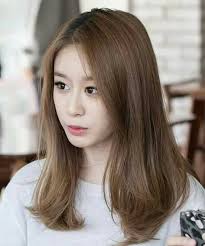 Park Ji Yeon T Ara Potongan Rambut Sedang Gaya Rambut Sedang Warna Rambut