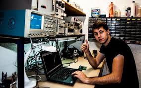 Ide dan peluang usaha produk sistem teknik permasalahan keteknikkan di lapangan adalah permasalahan sistem. 5 Peluang Usaha Dibalik Hobi Elektronika Halaman All Kompasiana Com