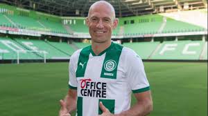 ɛfˈseː ˈɣroːnɪŋə(n)) is a dutch professional association football club based in the city of groningen, groningen province. Arjen Robben Comes Out Of Retirement To Join Boyhood Club Fc Groningen