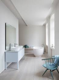 Duravit luv badserie mit nordischem purismus eleganz stringenter geometrie: Duravit Luv Freestanding Bath Furniture Unit With Matching Mirror Deep Blue Bathrooms