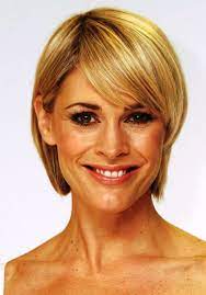 30 Fine Hairstyles For Women Ideas To Try Elle Hairstyles Short Hair Styles For Round Faces Oval Face Hairstyles Womens Hairstyles