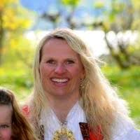 70+ «Kari Lund» profiler