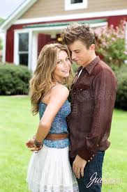 Ren (kenny wormald) line dances with ariel (julianne hough) at the hoedown.buy the movie. Pin By Hannah Emler On Clothes And Shoes 3 Julianne Hough Style Ariel Hair Julianne Hough Hair