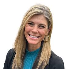 Summer Workman's Instagram, Twitter & Facebook