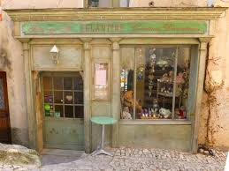 La Maison D Eglantine Salon De The Seguret Consultez 80 Avis Sur La Maison Salon De The Maison Salon