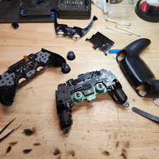 Stick drift is no fun... The causes can be many, but this is one. Worn  tracks on the potentiometer from hardcore gaming. Pop a new one on and  we're good to go! #