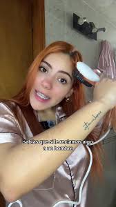 Personas Que Se Enamoran De Un Cepillo