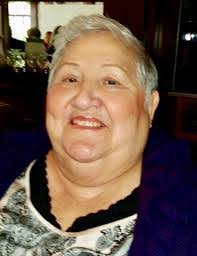 Mona Deleon's Instagram, Twitter & Facebook