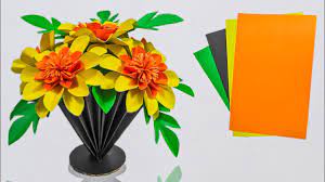 Sebelum kita membuat bintang dari kertas origami, ada beberapa alat dan bahan yang harus kamu persiapkan. Cara Membuat Bunga Vas Lipat Dari Kertas Origami Dekorasi Hiasan Kreatif Youtube