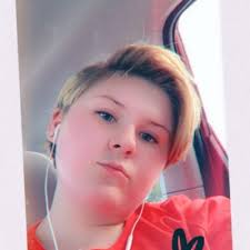 Ella Pedersen-Jones (@EllaPedersenJo1)