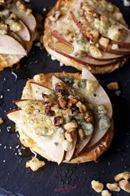 An Easy Last Minute Appetizer Is This Recipe For Gourmet English Muffin Pizzas Toasted English Muf English Muffin Pizza Fancy Appetizers Last Minute Appetizer