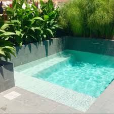Pin By Steph Samson On Pools Small Pool Design Backyard Pool Pool Landscaping