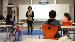 Bayerns schulen können zahl der prüfungen senken. Bayerisches Kabinett Diskutiert Konzepte Fur Schulen Bayern Sz De