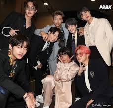 Bts join us backstage at the 2019 billboard music awards after their first win for top duo/group! Madonna At Billboard Music Awards 2019