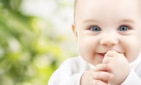 Cute Baby With Blue Eyes Smiling Pictures Cute Baby Boy Images Blue Eyed Baby Popular Baby Names