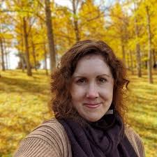 Leah Thomas (@LeahPilapitiya)