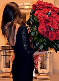 Getting A Huge Flower Bouquet Red Roses Beautiful Rose Bouquet