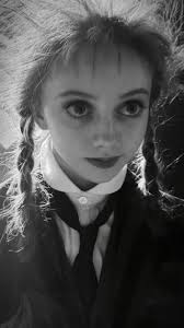 Where Does Evie Templeton Live