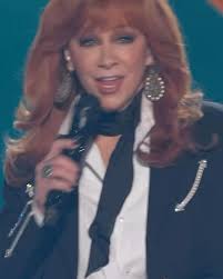 Still buzzing from the 60th ACM Awards! Huge congratulations to the one and  only Derek Wells, who absolutely crushed it