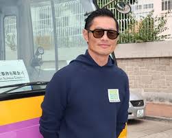 2015年11月6日, 馬國明 kenneth ma, 萬綺雯 joey meng, 陳煒 alice chan, 邵美琪 maggie shiu, 黃德斌 kenny wong, 黃智賢 ben wong, 王浩信 vincent wong, 張繼聰 louis cheung, 黃智雯 mandy wong 拍攝 日曆。 å©š å‰§æ²¦ä¸ºå¤§é…è§'æˆé»„å¾·æ–Œç¦»å·¢å¯¼ç«çº¿